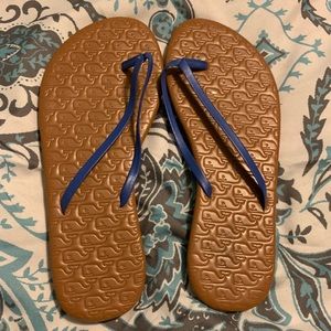 Vineyard Vines Whale Flip Flops Size 6